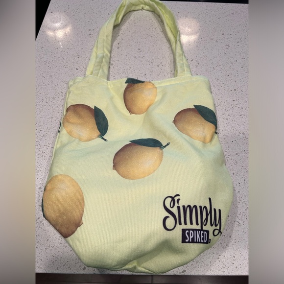 Simply Spiked Handbags - 🍋 Tote & Towel in one